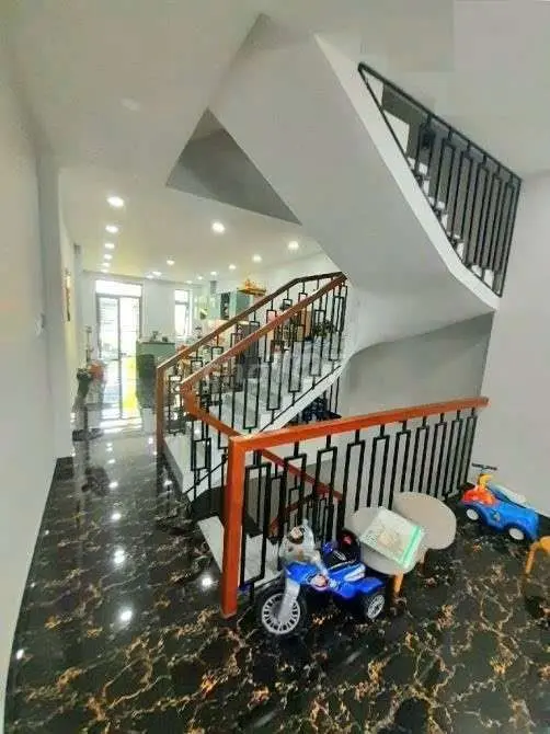🍀Bán Nhanh Nhà 4X20M 4 Tầng Tên Lửa Nhanh Mới Kịp 🍀🍀