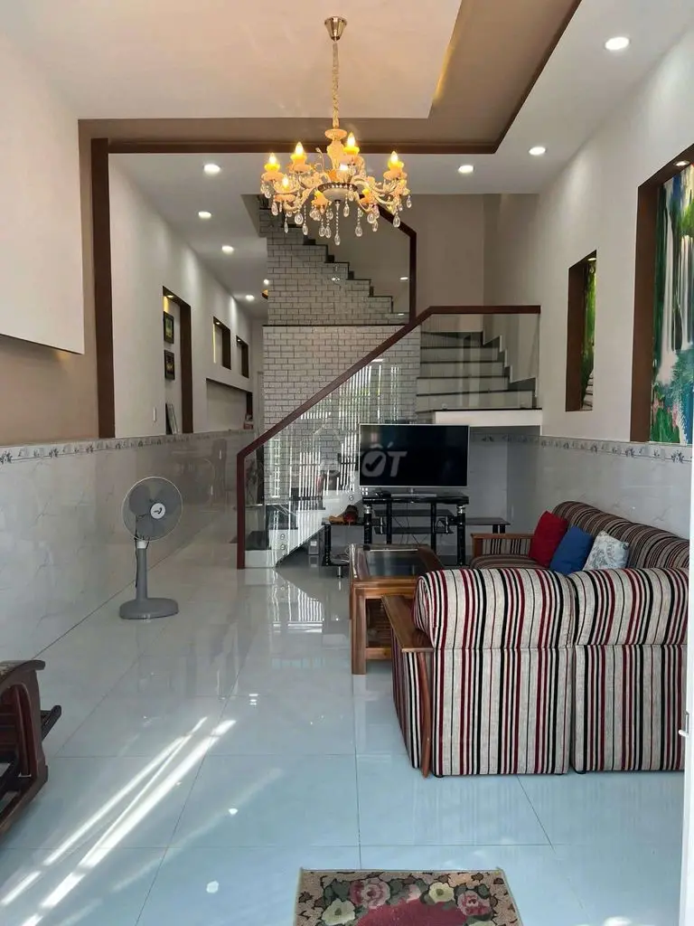 Nhà Phố Kdc Phú Hồng Thịnh 6 Gần Làng Đại Học Quốc Gia Tphcm