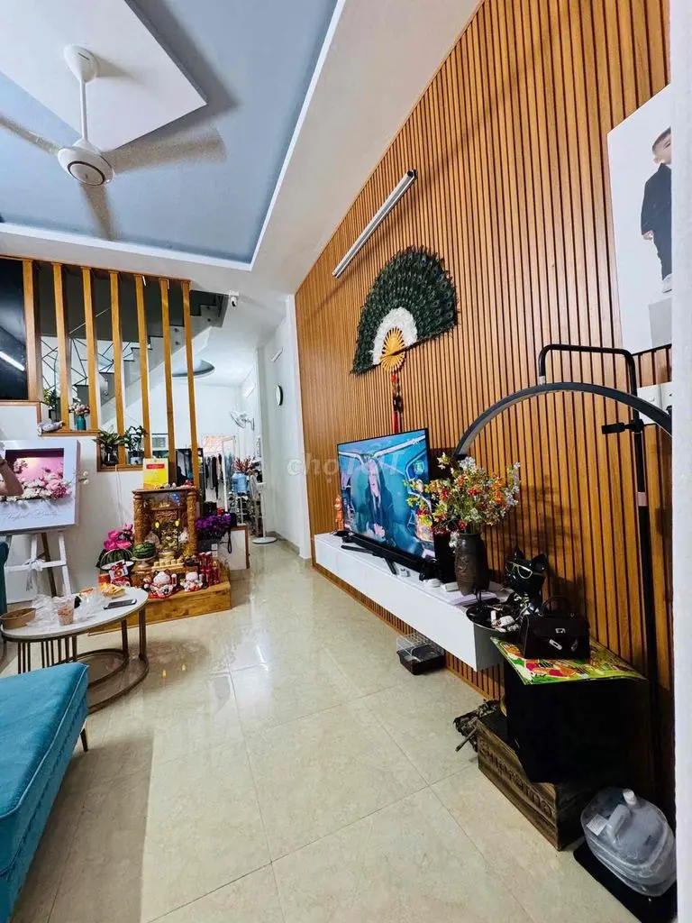 Bán Nhà Trung Tâm Phố Gần Mọi Tiện Ích Hẻm Nguyễn Thị Minh Khai