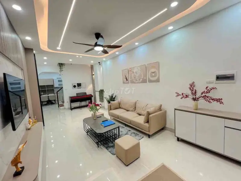 Bán Nhà Phố Trần Bình - Cg,Oto Vào Nhà,50M2 - 7T Thang Máy - 16,5 Tỷ