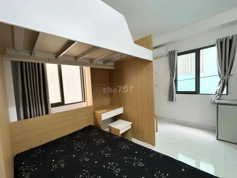 Cho Thuê Duplex Cửa Sổ_22M2_Full Nội Thất_Ngay Công Viên Lê Thị Riêng