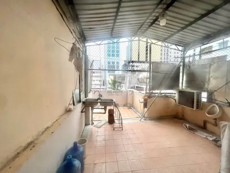 Cho Thuê Nhà Kinh Doanh 4 Tầng Mặt Tiền Phố Tây Giá 35 Triệu/Tháng