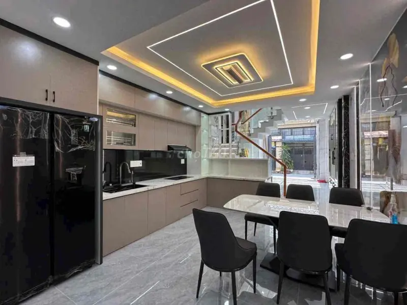 Bán Nhà 1 Trệt 4 Lầu Tân Thới Nhất 1-Q12 :4 X 16M Gầnnhà Thờ Lạc Quan