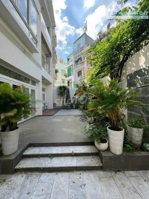 Siêu Phẩm Nhà Lê Quang Định, P5, Q. Bình Thạnh