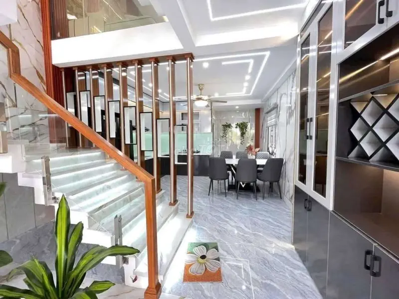 Bán Nhà Đường 4,5X15M Lửng 3 Lầu Giá 6.55 Tỷ Đường Nguyễn Ảnh Thủ