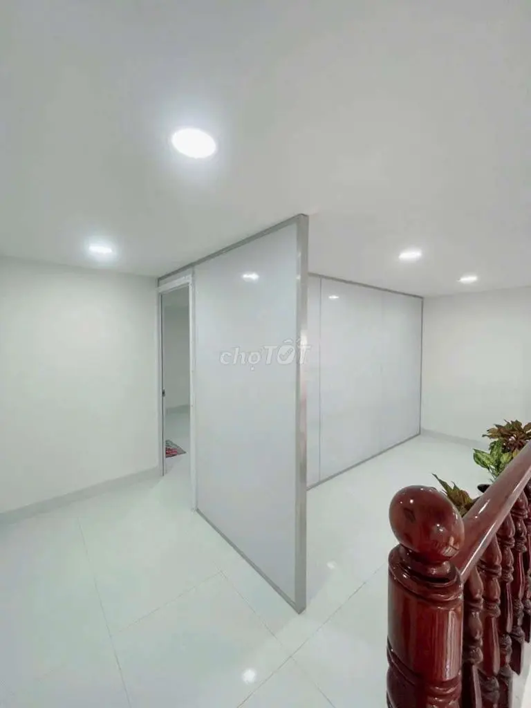 Nhà Gần Xóm Nghèo Phường Dĩ An Tp Dĩ An