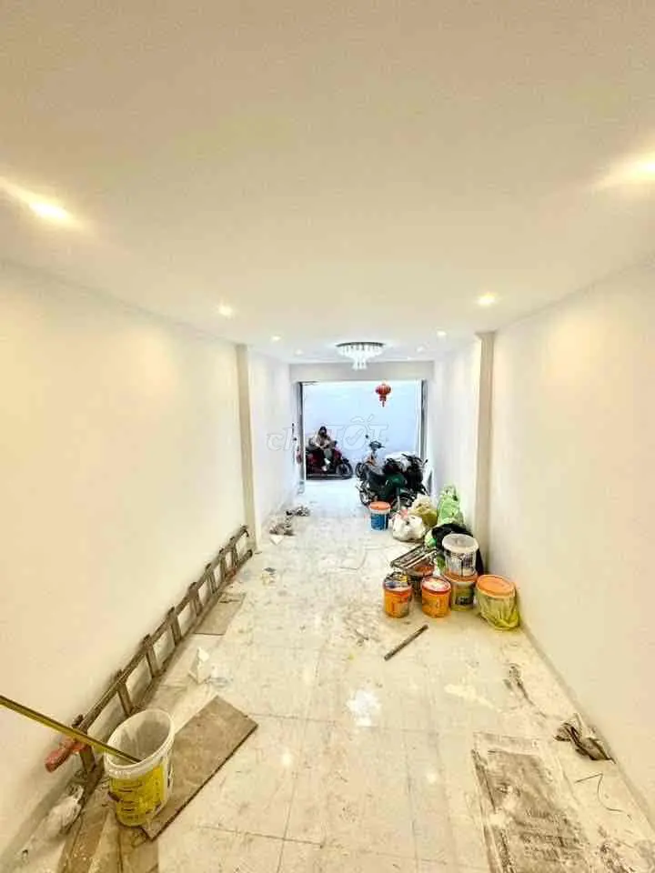 Nguyễn Sơn, Phân Lô Hàng Không , Dân Xây 43M2