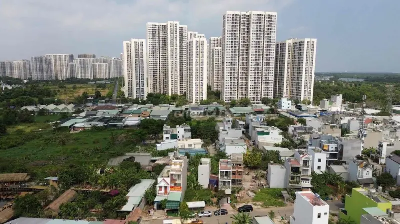 Tôi Chủ Bán 1 Lô Kdc Đối Diện Vinhome Giá 3,1T. Có Bớt Lộc