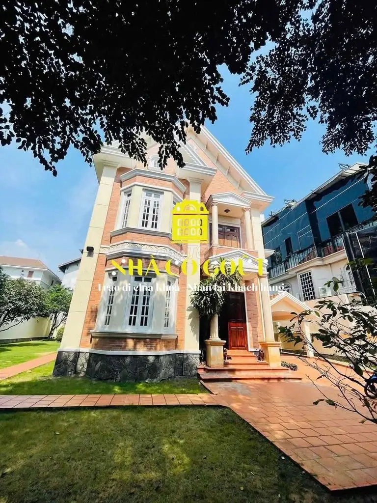 Bán Siêu Biệt Thự Thảo Điền 725M2