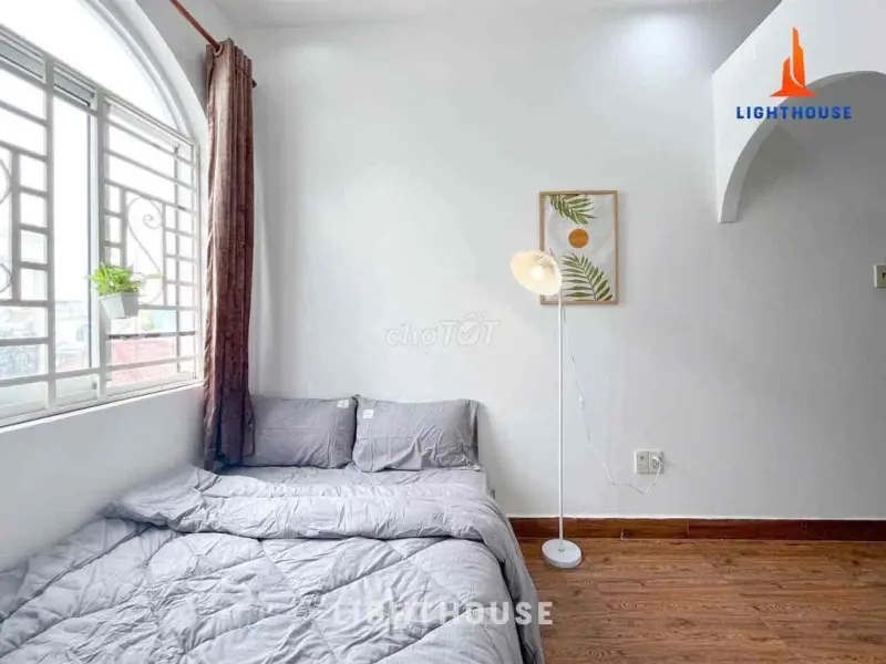 Căn Hộ 1 Pn Tách Bếp Cửa Sổ Lớn Full Nội Thất Ngay Khu K300
