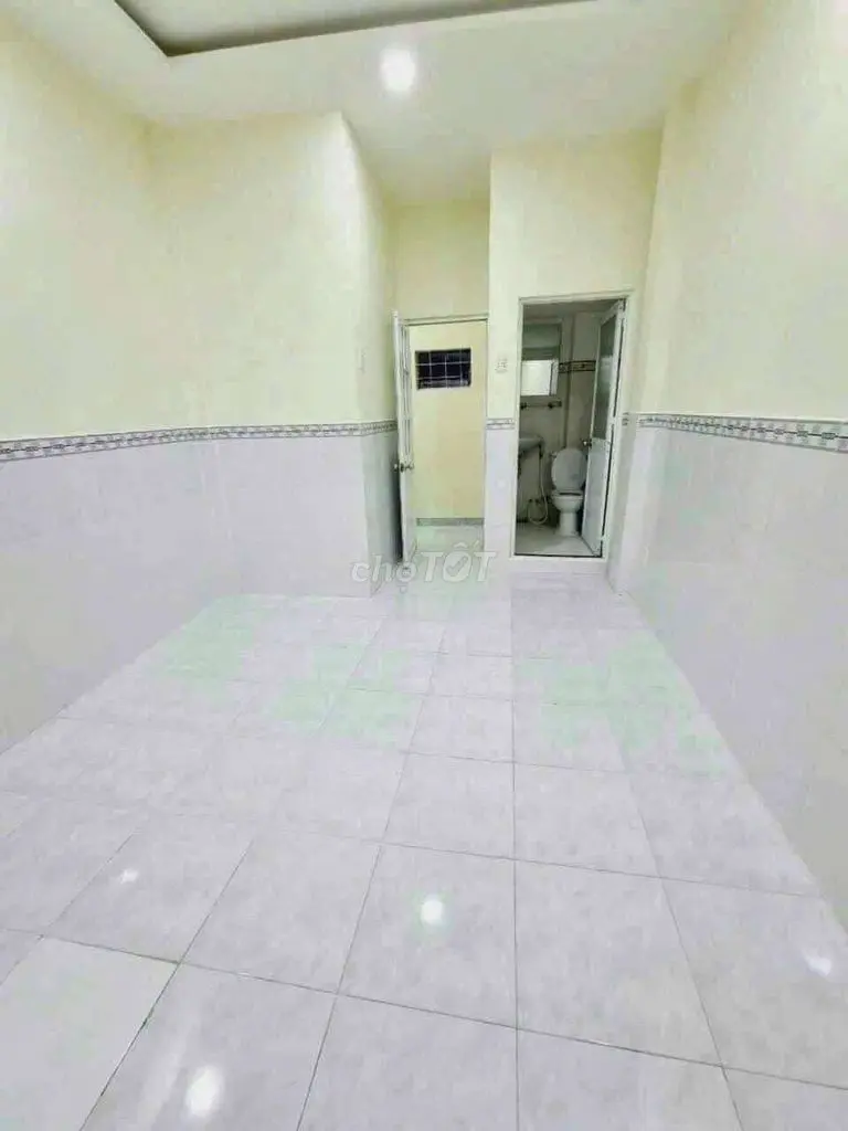 Bán Nhà Sổ Hồng Riềng