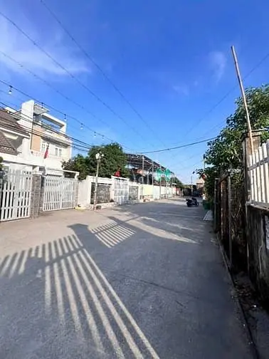 Bán Đất Thạnh Lộc 15, Dt:5,5M X 72M, Hướng Đông Bắc, Q12