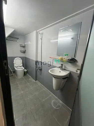 Nhà Mặt Tiền Lý Thái Tổ - Sư Vạn Hạnh, (8Pn, 4Wc) - 45Tr