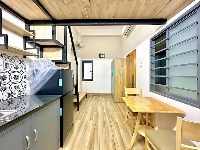 Cho Thuê Phòng Gác Mới 100% - Thang Máy Cao Cấp Kế Cầu Bông