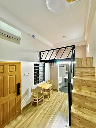 Cho Thuê Phòng Gác Mới 100% - Thang Máy Cao Cấp Kế Cầu Bông