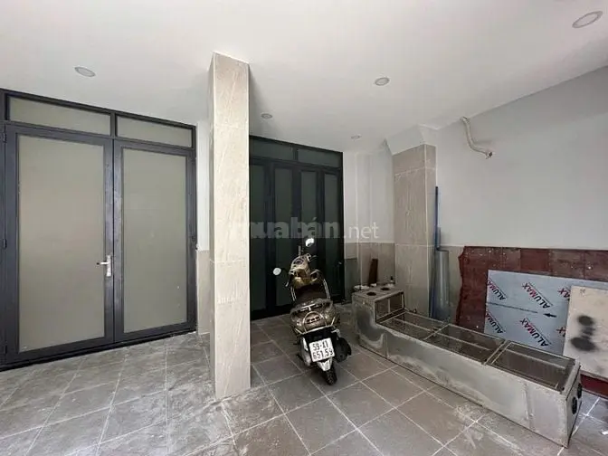 Cho Thuê Nhà Hxt Số 75/9A Trần Văn Đang, P9, Q3. Dt 6.8X14M,Trệt, Gác
