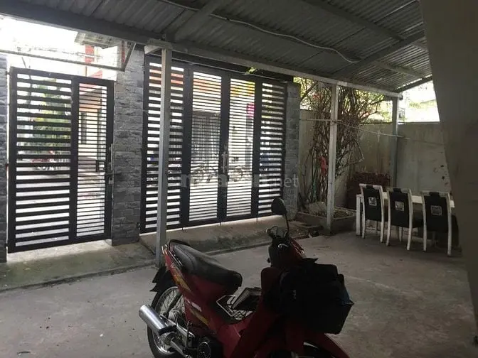 Cho Thuê Nhà Dạng Biệt Thự Xưa Tt Quận 3, Cách Mạng Tháng 8, Dt 260M2