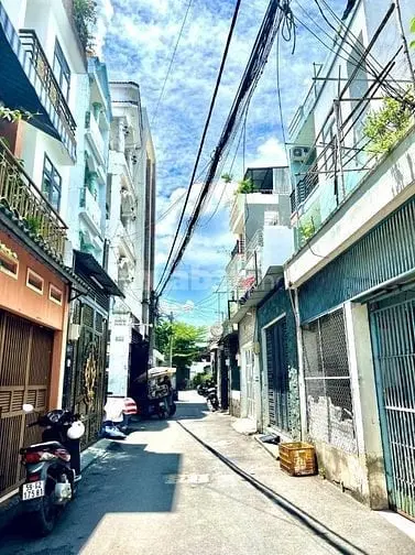 Nhà Xe Tải Đậu Cửa - Nhà 1/Dương Thị Mười Tân Thới Hiệp 02 Q12 L
