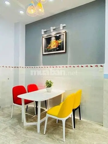 Nhà Ngang 4,5 Đường Đoàn Như Hài, Q4. Thông Hoàng Diệu, Giá 2,370 Tỷ