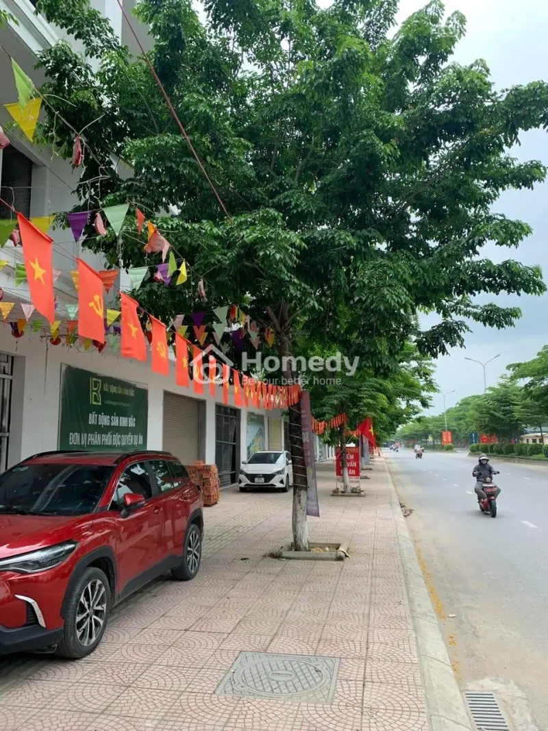 Cần Ra Vài Lô Góc Trục Chính Sang Vim Liên Hà Đông Anh