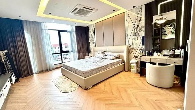 Bán Nhà Phân Lô Tđc Ngọc Thụy, 8T Thang Máy, Gara Ô Tô, Nhà Mới Ở Ngay