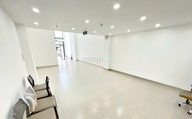 Mặt Bằng 80M, Số 71 Bạch Đằng, Bình Thạnh, Làm Văn Phòng Cty, Kd Tự Do