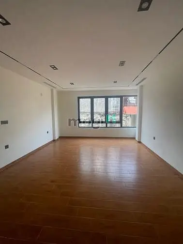 Bán Nhà Nguyễn Văn Cừ 7 Tầng Tm ,51M²,Ngõ Ô Tô ,Cách Mặt Phố 10M,Kd .