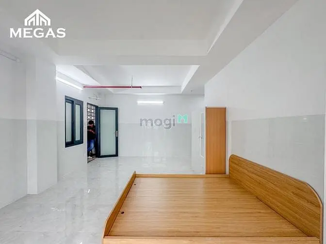 Căn Hộ Đầy Đủ Tiện Nghi - Bancol Riêng - 50M2 - Ngay Vườn Lài Cầu Sắt