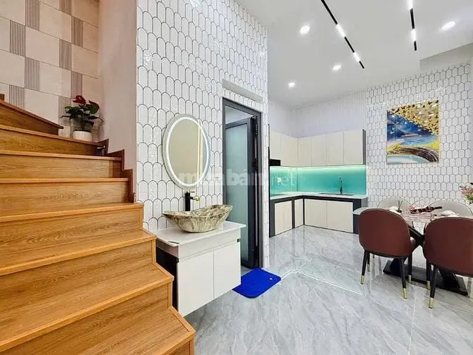 Đi Nước Ngoài Định Cư Bán Gấp Nhà Ở Đường Hưng Phú, Phường Hưng Phú, Q