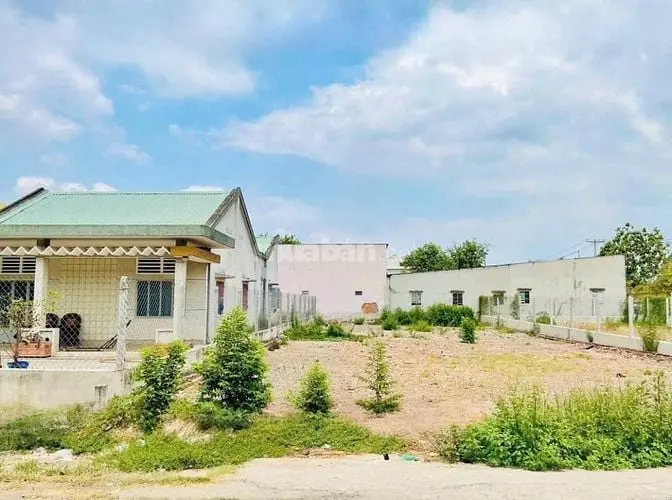 Chủ Bán Giá 700Tr Cho Lô Đất 192M2 Full Thổ Cư, Tân Thông Hội- Cách Ql