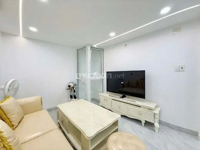 Chính Chủ Bán Nhà 618/Quang Trung 3Lầu Hẻm 4M Thông Nhà Mới Xây