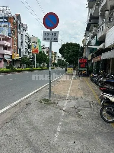 Cho Thuê Kho/Xưởng Mặt Tiền Lạc Long Quân, P.5, Q.11 Giá 35Tr