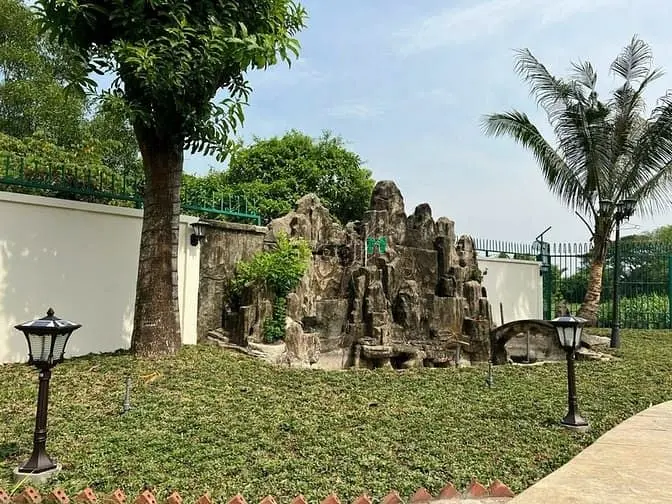 Cho Thuê 1000M2 Mt Nguyễn Thị Định, Góc 2Mt Trước Sau Bình Trưng Tây