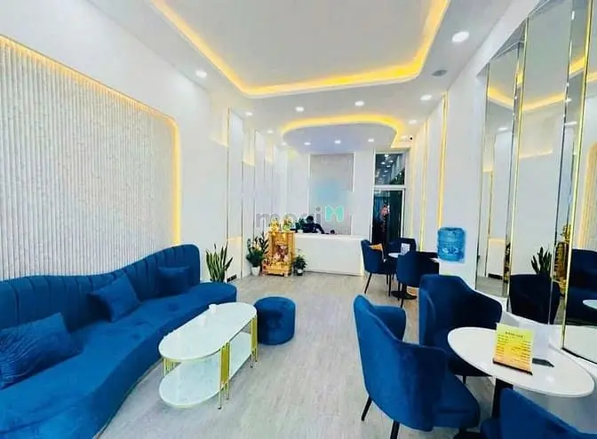 Cho Thuê Nhà Mặt Tiền Trần Quang Diệu, Phường 13, Quận 3
