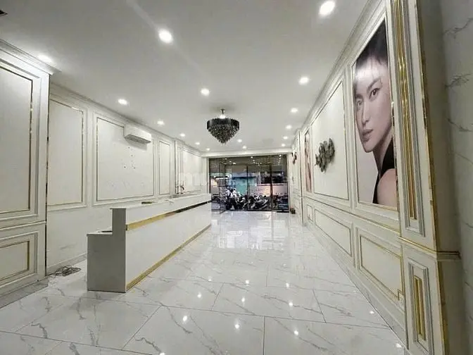 Cho Thuê Nhà Mặt Tiền Võ Văn Tần, Phường 5, Quận 3