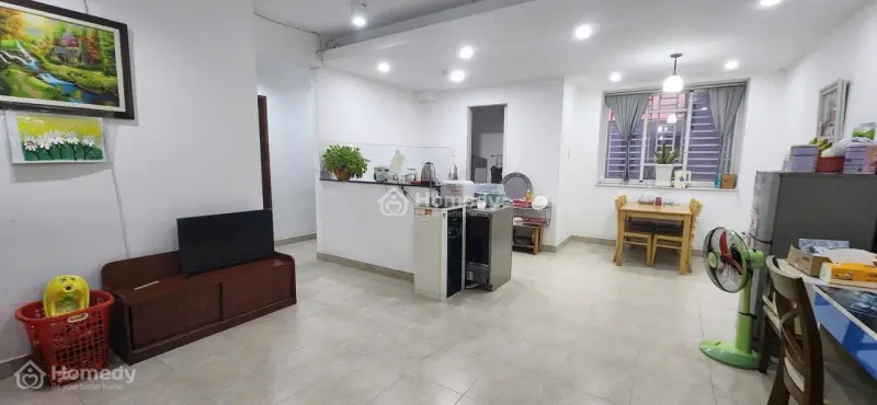 Chung Cư B2 Cmt8, P11, Quận 3: 2P Ngủ, Ban Công, Full Nội Thất, 10Tr/Tháng