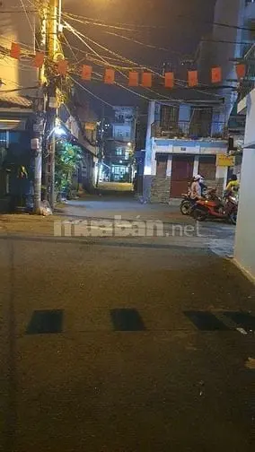Cho Thuê Nhà Nhỏ Riêng Biệt Bà Hom Quận 6, Hẽm Xe Hơi Đến Nhà,