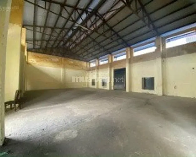 Cho Thuê 250M2 Cửa Hàng,Kho Xưởng Tây Hồ,Chợ Nhất Tân , Âu Cơ