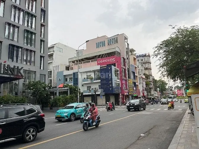 Cho Thuê Mặt Bằng Tiện Kinh Doanh, Làm Văn Phòng, Đường 02 Chiều