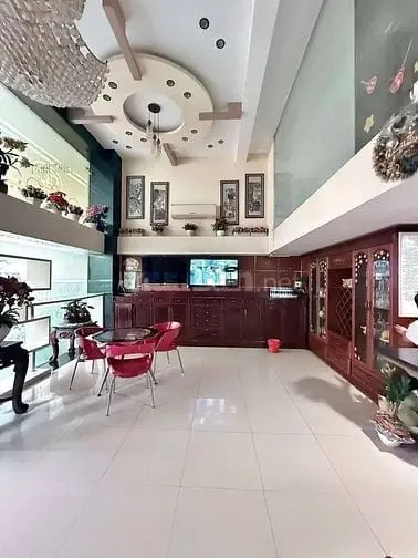 Hotel Khu K300- Doanh Thu 250Tr/ Tháng- Ngang 8M- 8 Tầng- 37 Tỷ