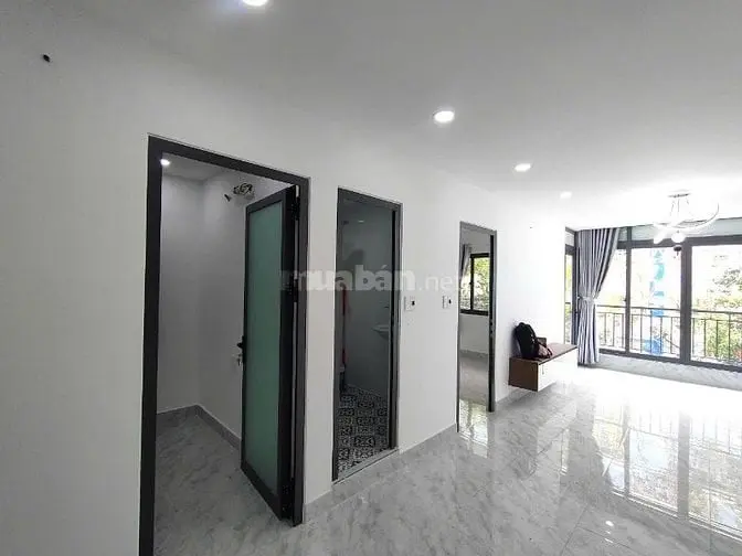 Bán Căn Chung Cư Cmt8 P12 Quận Tân Bình, 2 Pn, 2Wc