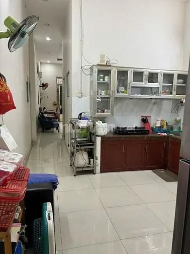 Cho Thuê Mặt Tiền Phạm Văn Đồng- Nhà Cấp 4 Đầy Đủ Nội Thất