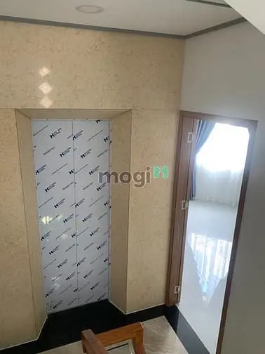 Siêu Vị Trí ! Bán Chdv Ngay Hàng Xanh, 8 X 16M, 5 Tấm, Hđt 70Tr/Th