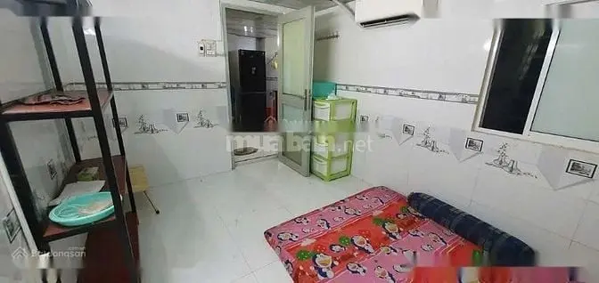 Cho Thuê Nhà Hẻm 2M(Xm) Trần Quốc Toản, P.v.t.sáu, Q.3 Giá 9.5Tr