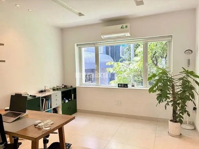 Siêu Đẹp Cho Thuê Nhà Hẻm Xe Hơi 27/2A Tôn Thất Tùng Phường Bến Thành