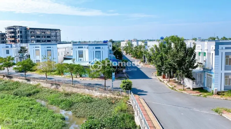 Bán Nhà Hoàn Thiện 1 Trệt 1 Lầu Mặt Tiền Đường 19M, Xe Hơi Tới Nhà, Sổ Hồng Riêng Cá Nhân.