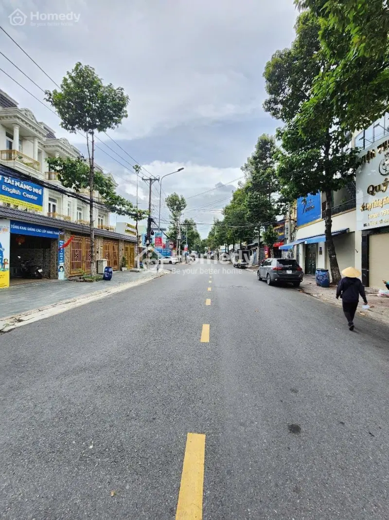 Bán Nhà 1 Trệt 2 Lầu Mt Đường Võ Thị Sáu P.đông Hòa Tp.dĩ An