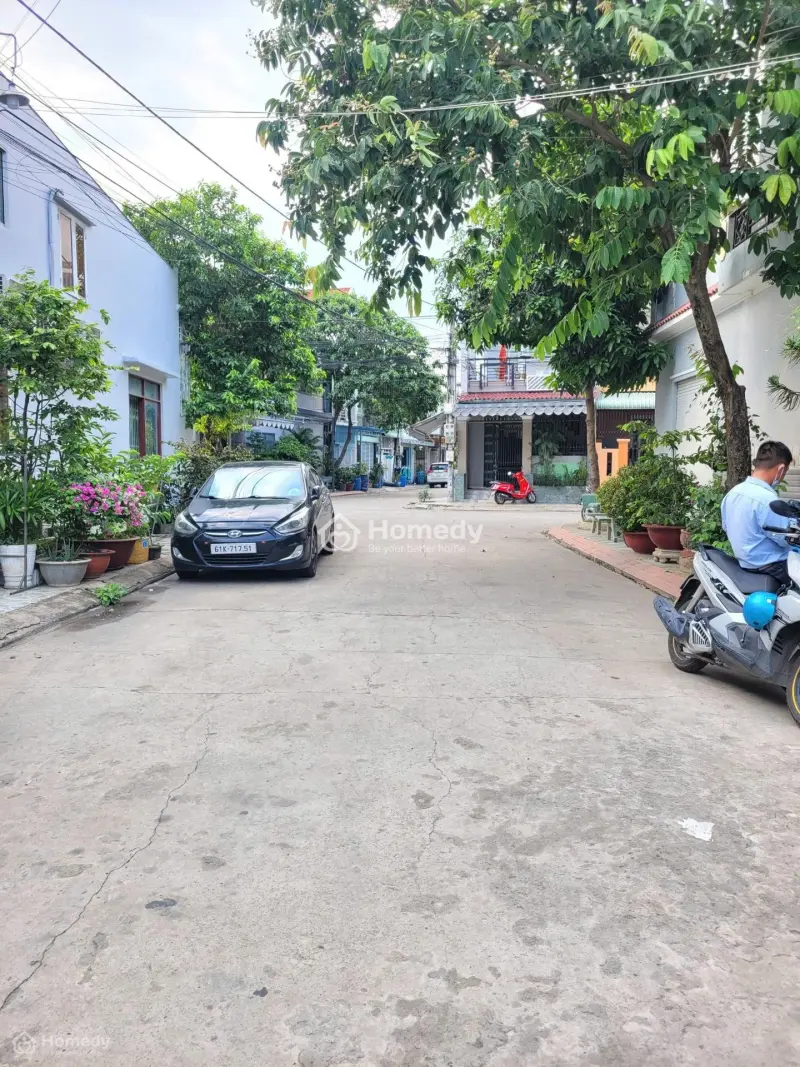 Bán Nhà 1 Trệt 1 Lầu Cách Ngã Tư Chiêu Liêu 200M P.tân Đông Hiệp Tp.dĩ An