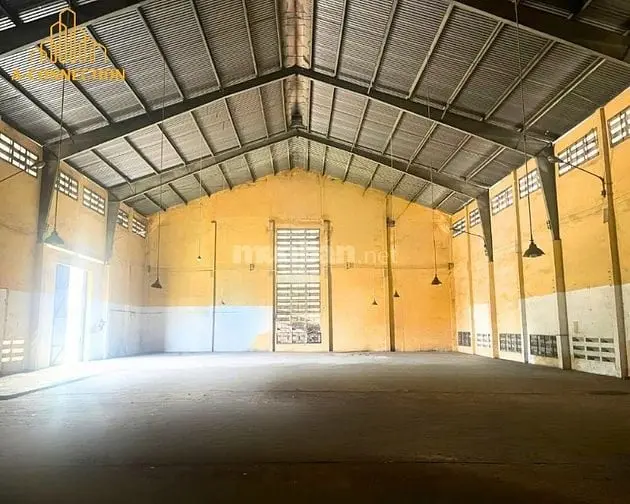 Cho Thuê Kho - Bãi Trống Gần Chợ Đầu Mối Tại Hóc Môn