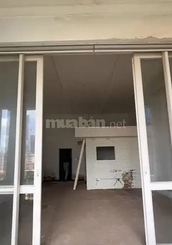 Cho Thuê Mặt Bằng 67M2 Mặt Tiền Lý Tự Trọng Đối Diện Vincom Đồng Khởi